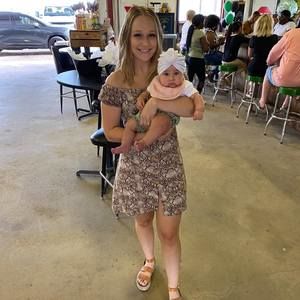 Meet your Posher, Amanda